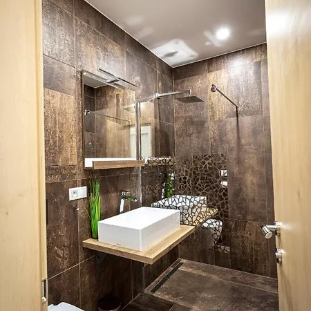 Apartamento Moderný Swen S 2 Terasami Tatranská Lomnica