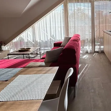 Apartamento Moderný Swen S 2 Terasami