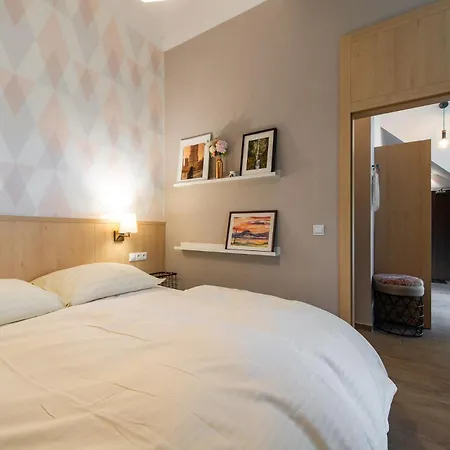 Moderný Swen S 2 Terasami Apartamento *