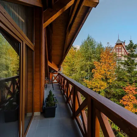 Moderný Swen S 2 Terasami Tatranská Lomnica